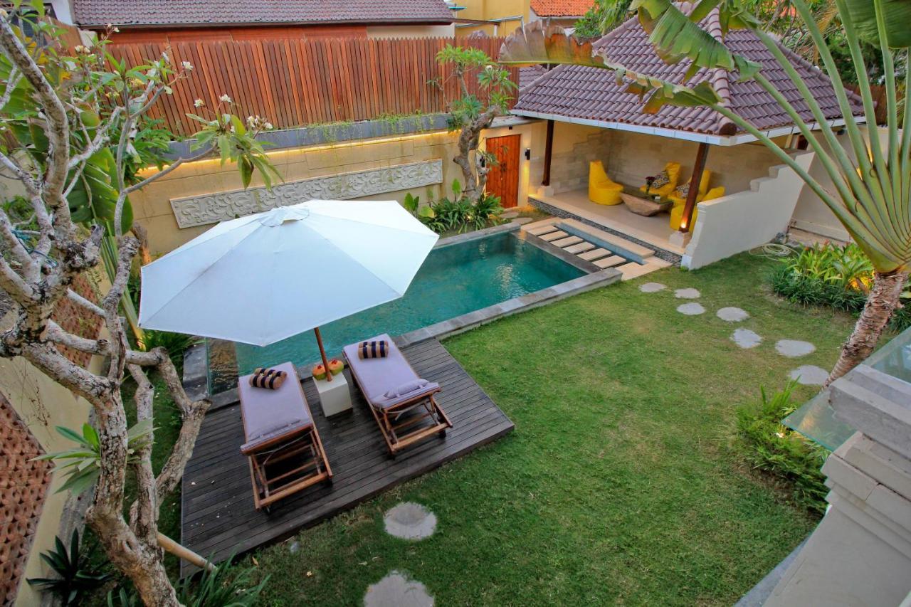 Uma Lima Villa Batu Belig - Close To The Beach チャングー エクステリア 写真