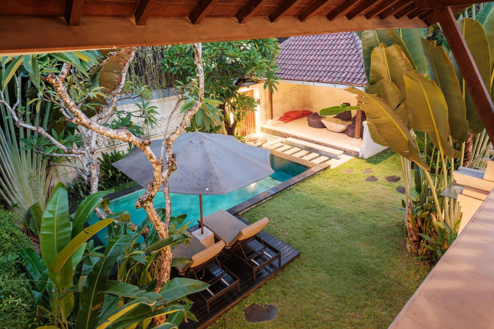 Uma Lima Villa Batu Belig - Close To The Beach チャングー エクステリア 写真