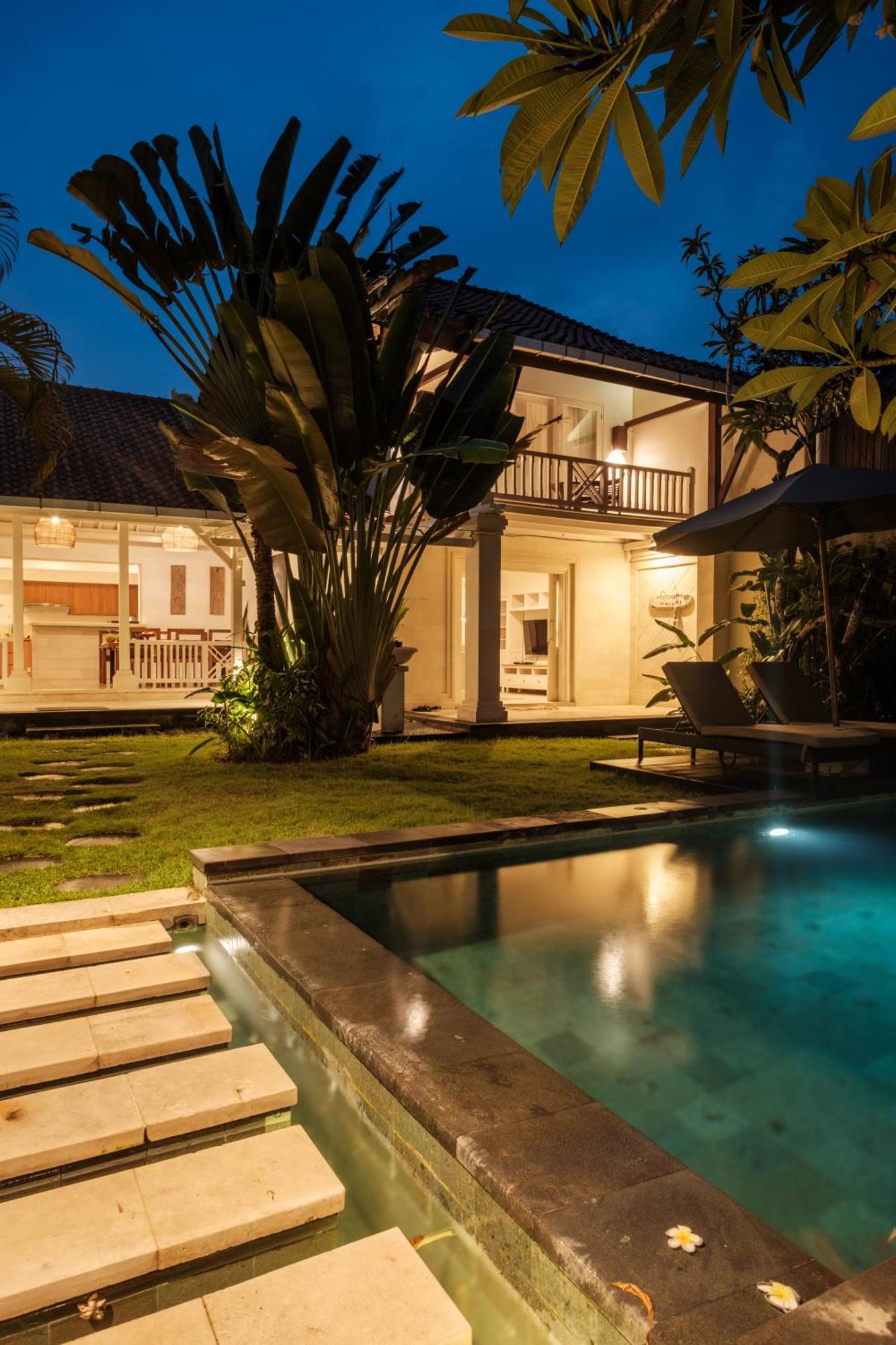 Uma Lima Villa Batu Belig - Close To The Beach チャングー エクステリア 写真