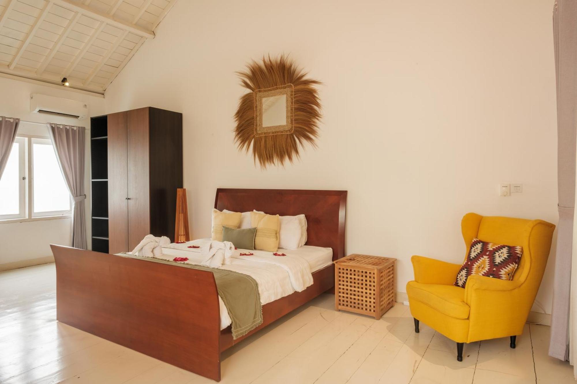 Uma Lima Villa Batu Belig - Close To The Beach チャングー エクステリア 写真