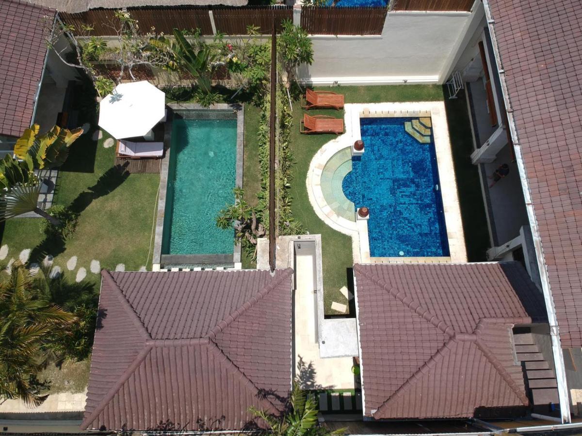 Uma Lima Villa Batu Belig - Close To The Beach チャングー エクステリア 写真
